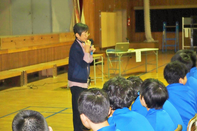 北上市立江釣子中学校で講演会